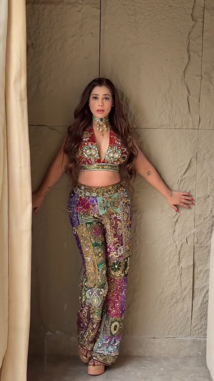 Embellished top & pants set