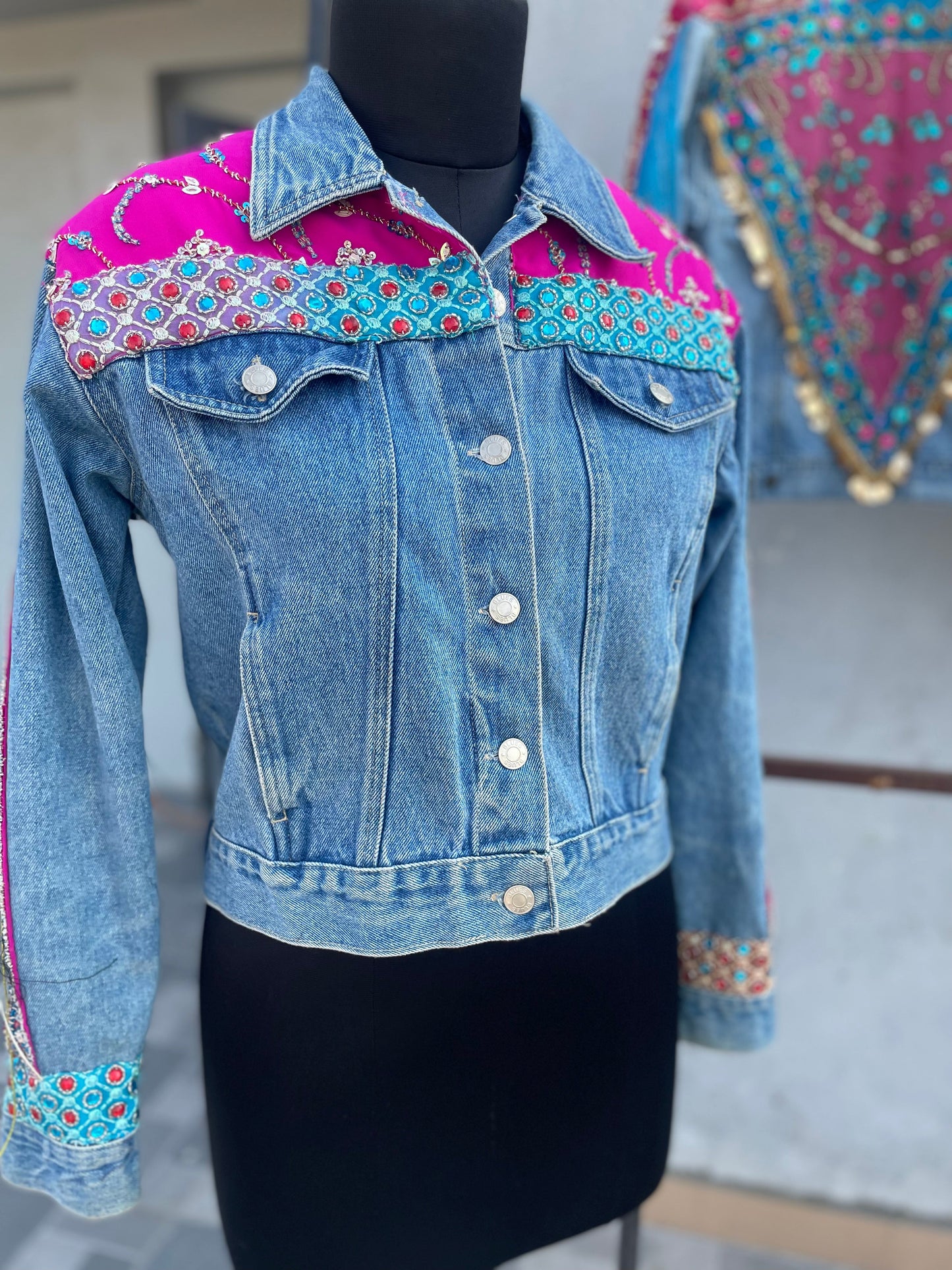 Tassel hand embroidered patchwork jacket