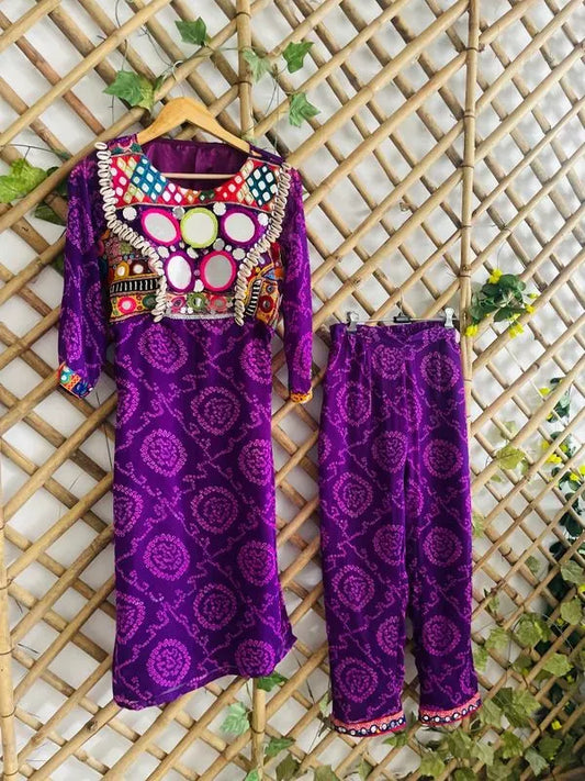 Purple embellished kurta and pants set